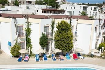 Serpina Hotel - Adults Only 16+