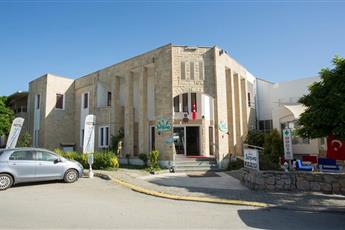 Serpina Hotel - Adults Only 16+