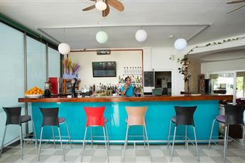 Serpina Hotel - Adults Only 16+