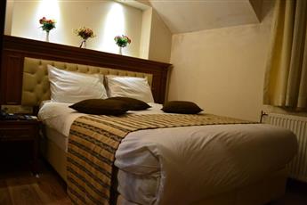 Seven Days Hotel