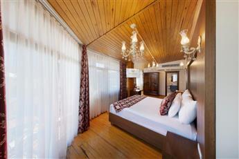 Seven Hills Boutique Hotel