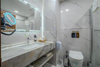 Seven Hills Boutique Hotel