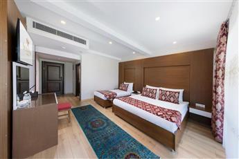 Seven Hills Boutique Hotel