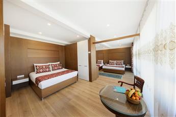 Seven Hills Boutique Hotel