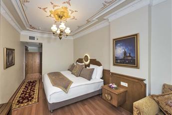 Seven Hills Hotel 4*