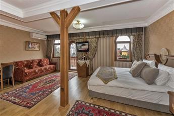 Seven Hills Hotel