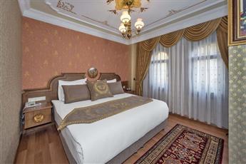 Seven Hills Hotel