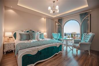 Seven Hills Palace & Spa 5*