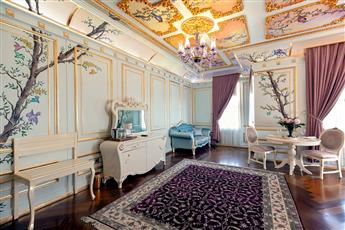 Seven Hills Palace & Spa 5*