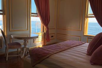 Seven Hills Palace & Spa 5*