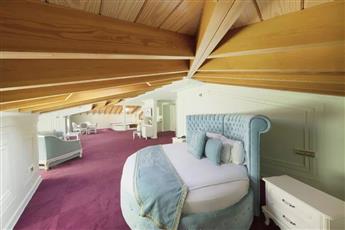 Seven Hills Palace & Spa 5*