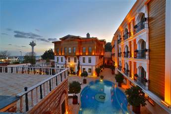 Seven Hills Palace & Spa 5*