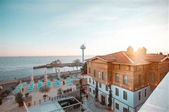 Seven Hills Palace & Spa 5*