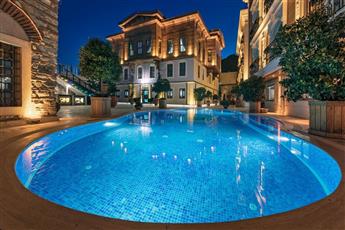 Seven Hills Palace & Spa