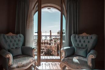 Seven Hills Palace & Spa