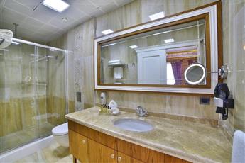 Seven Hills Palace & Spa