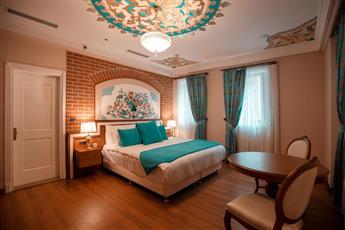 Seven Hills Palace & Spa