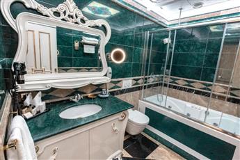 Seven Hills Palace & Spa