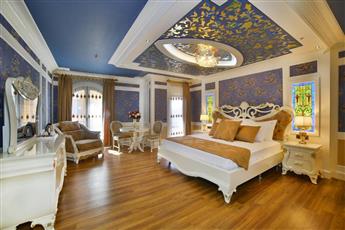 Seven Hills Palace & Spa