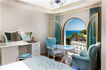 Seven Hills Palace & Spa
