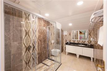 Seven Hills Palace & Spa