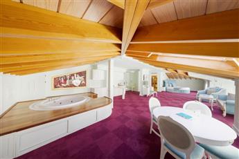 Seven Hills Palace & Spa