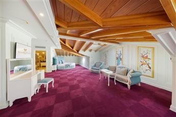 Seven Hills Palace & Spa