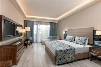 Seven Seas Hotel Life