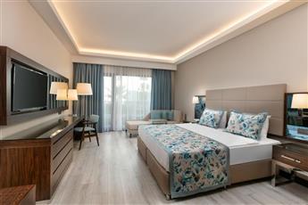 Seven Seas Hotel Life