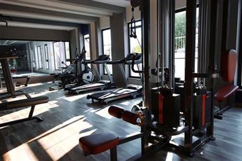 Sey Beach Hotel & Spa 4*