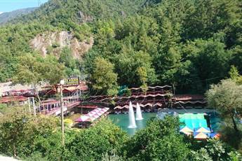 Sey Beach Hotel & Spa