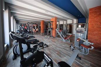 Sey Beach Hotel & Spa