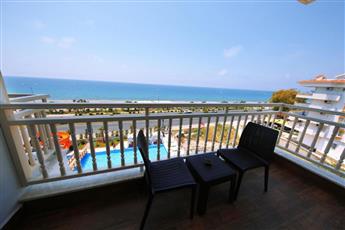 Sey Beach Hotel & Spa