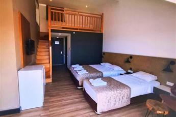 Sey Beach Hotel & Spa