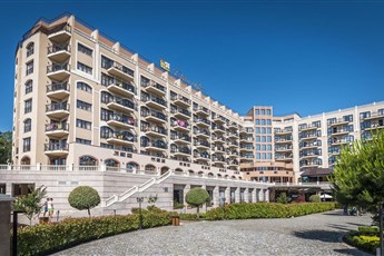 SH Dolce Vita - Free Aquapark & Beach 4*