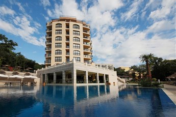 SH Dolce Vita - Free Aquapark & Beach 4*