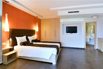 SH Dolce Vita - Free Aquapark & Beach 4*