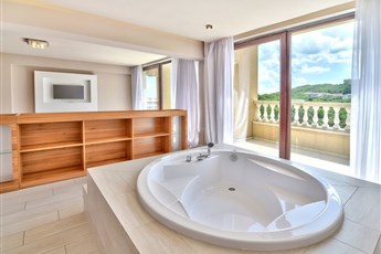 SH Dolce Vita - Free Aquapark & Beach 4*