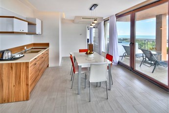 SH Dolce Vita - Free Aquapark & Beach 4*