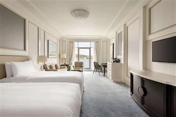 Shangri-La Bosphorus 5*