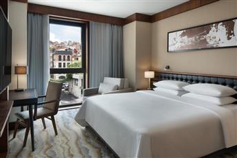 Sheraton Istanbul City Center 5*