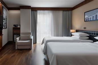 Sheraton Istanbul City Center 5*