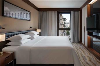 Sheraton Istanbul City Center 5*