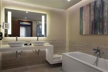 Sheraton Istanbul City Center 5*