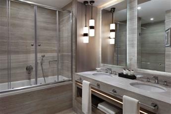 Sheraton Istanbul City Center 5*