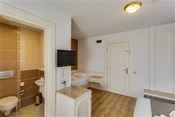 Sherwood Premio Hotel 3*