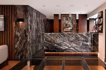 Shining Star Hotel 4*