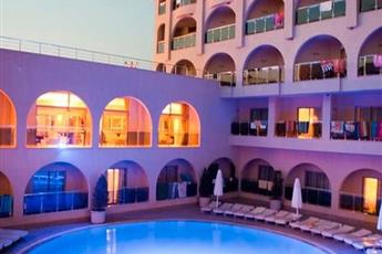 Side Aluna Hotel