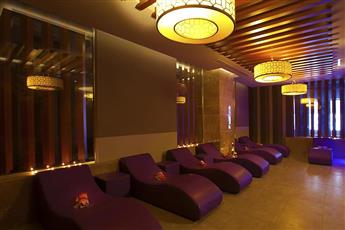 Side Aluna Hotel