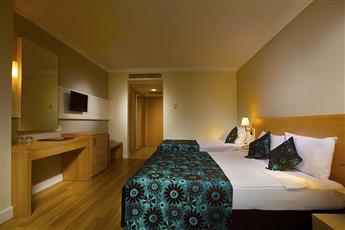 Side Aluna Hotel